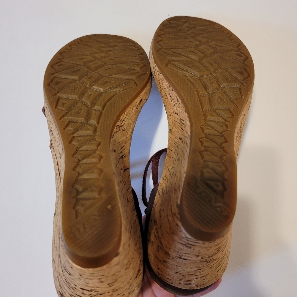 Teva brick red sandals size 9 - Picture 6 of 9